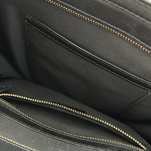 Authentic Burberry Haymarket Check Canvas and Leather Trim 1983 link tote - Picture 6 of 6